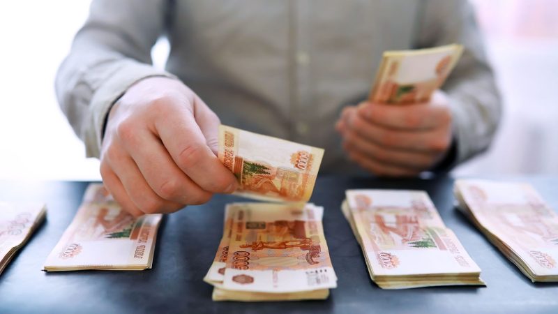 «Подушка финансовой гибкости»: зампред ЦБ дал совет по личным финансам